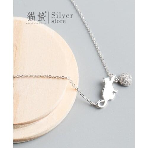 S925 sterling silver cat playing ball necklace for female clavicle chain ins simple wild temperament for girl birthday gifts