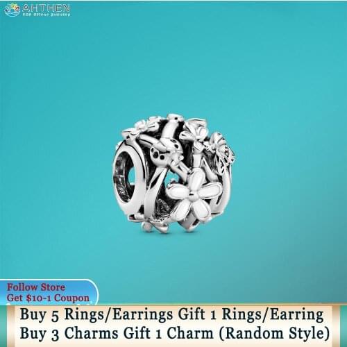 Ahthen White Bracelets