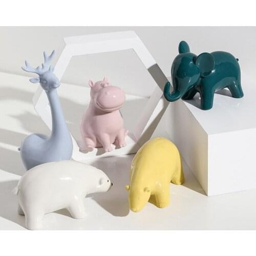 Modern ceramic animal ornaments creative minimalist elephant deer model room desktop decoration gifts props home decorations