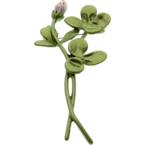 To restore ancient ways men and women of the lacquer that bake pins exposed chain.scarves buckle exaggerated brooch