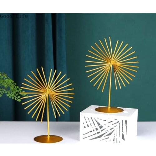 Nordic Light Luxury Abstract Iron Art Decorations Home Living Room Wine Cabinet Entrance TV Cabinet Model Room Ornaments