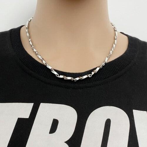Titanium steel necklace men and women melon seeds twisted chain stainless steel all-match jewelry