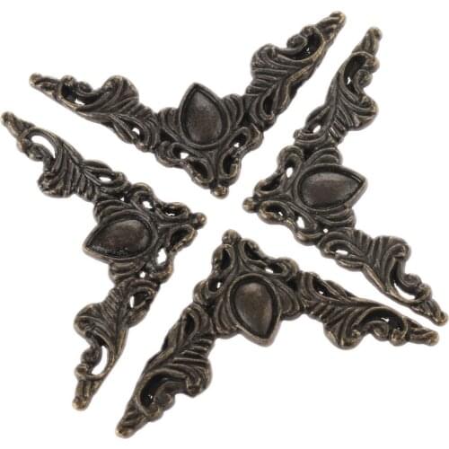 4Pcs Antique Bronze Jewelry Box Book Corner Bracket Antique Frame Accessories Notebook Menus Decorative Protector 40*40*55*1mm