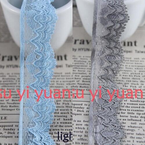 Middle Horn Decorative Ribbons