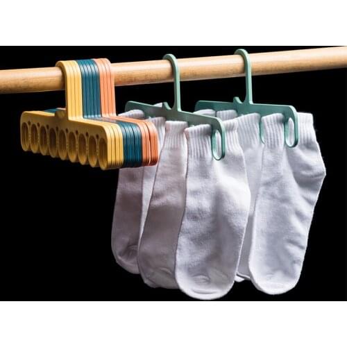 Nine-Hole Windproof Hanger Household Multifunctional Non-Slip Seamless Drying Rack Porous Plastic Sunscreen Underwear Clip