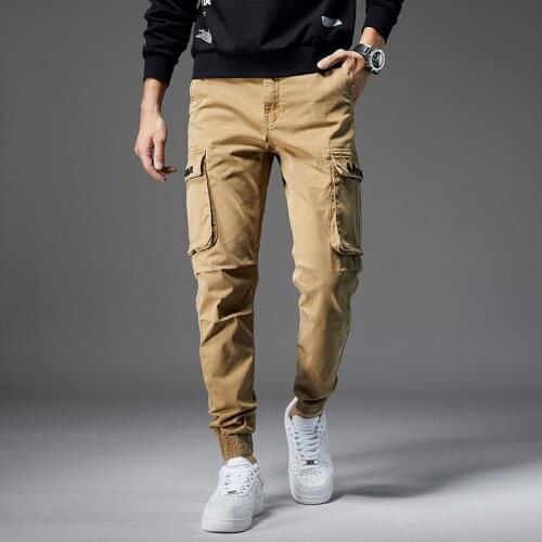 Streetwear Fashion Men Jeans Big Pocket Casual Cargo Pants Men Korean Style Embroidery Designer Hip Hop Joggers Harem Trousers