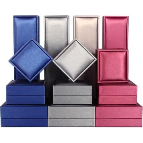 Xin Jia Yi Packaging Comestic Cardboard Matte Baby Gift Embossing Jewelry Box