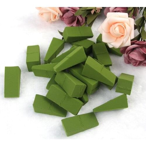 24pcs/pack Women Triangle Powder Puff Makeup Sponge Facial Foundation Cosmetic Puffs Become Bigger in water #288162