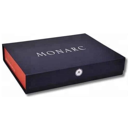 Luxury Customized Design Packaging Box for Clothes/Clothing Package/Apparel Packing Box
