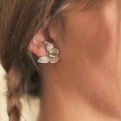 Original Retro Silver Color Butterfly Studs Earrings For Women 2021 Oxidized Metal Old Stylish Elegant Unique Earrings Jewelry