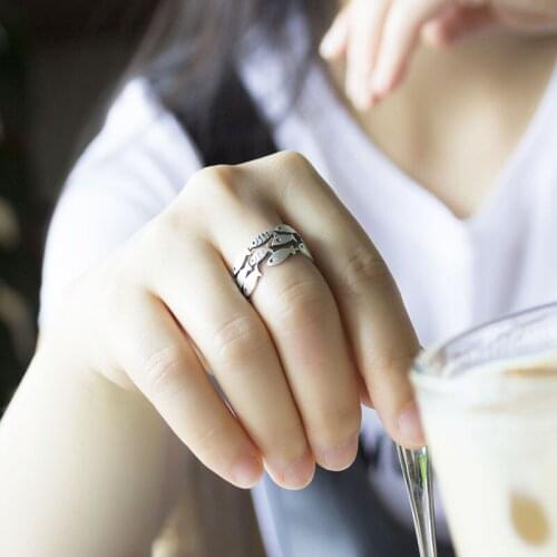 Charming Fish Finger Ring for Women Vintage Boho Knuckle Party Rings Punk Jewelry Gifts for Girls