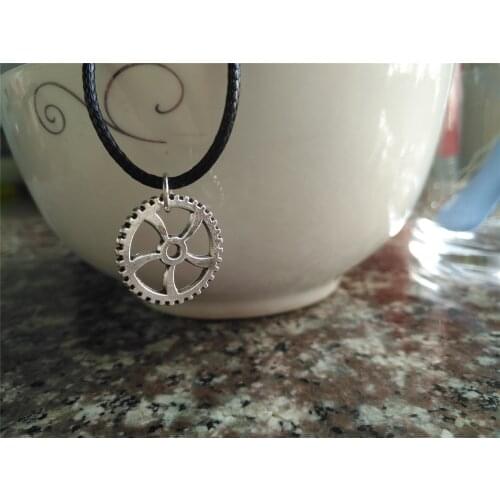 10 Steampunk Assorted time gears Watch Clock Hour Necklace Geometric round lucky gear wheel leather pendant necklace Jewelry