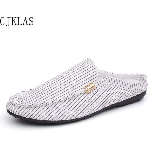 Canvas Slippers for Men Casual Walking Shoes Mens Slippers Outdoor Black White Shoes Men Half Slippers Slides Fashion Slipper