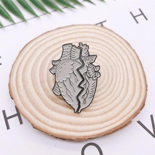 Cartoon Fun Halloween Gift Grey Heart 2/Set Enamel Brooch Alloy Badge Denim Clothes Bag Pins Cute Punk Woman Jewelry Gifts