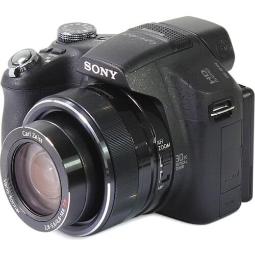 USED SONY DSC-HX100 digital camera with 30x, f2.8-5.9, 27-810mm 16.2MP JPEG/AVCHD (.MTS); MPEG-4 AVC/H.264 (.MP4)