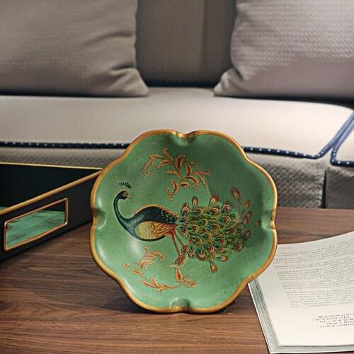 Creative Decoration Ceramic Ashtray Painting Peacock Bowl Home Office Decorations Gifts Cigarette Dish Retro Ceramic Plate