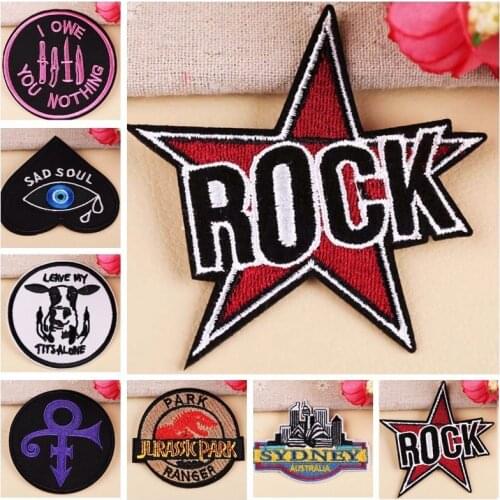 1PCS New Punk Patch Cheap Rock Band Skull Patch Biker Iron On Jeans Badges Embroidered Motorcycle Patches For Clothes Stickers