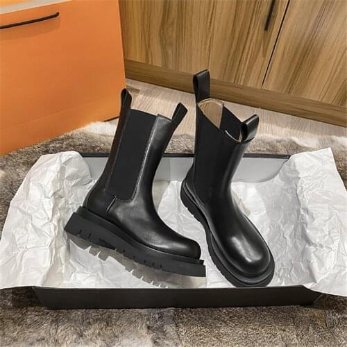 Platform Shoes Women Boots Female Cool Punk Motorcycle Chelsea Boots Ankle Boots Chunky Autumn Shoes Slip On Brand Footwear 2021