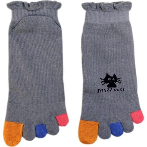 4 Pairs Five Toe Socks Women Cotton Leisure Ankle 5 Toe Socks Casual Cartoon Animal Print Kawaii Harajuku Cat Socks Set