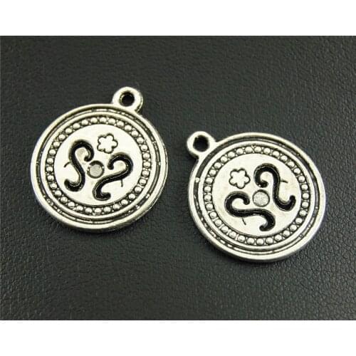 8 Pcs Silver Color Alloy 19mm Round Flower 2 Sided Metal Charms For Jewelry Making A1176