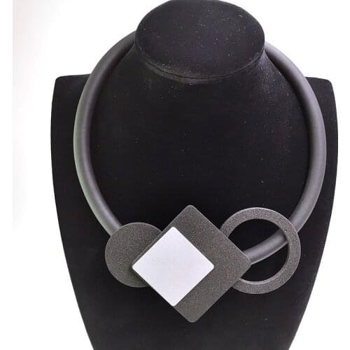 YD&YDBZ Handmade Leather Rubber Statement Necklace For Women Punk Style Geometry Matching Sweater Chain Choker Costume Jewelry