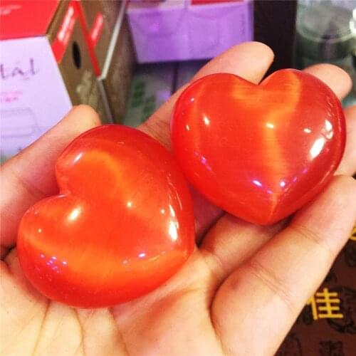 1pcs Free shipping of natural stone orange cat eye hand-carved heart quartz crystal, cat eye crystal heart