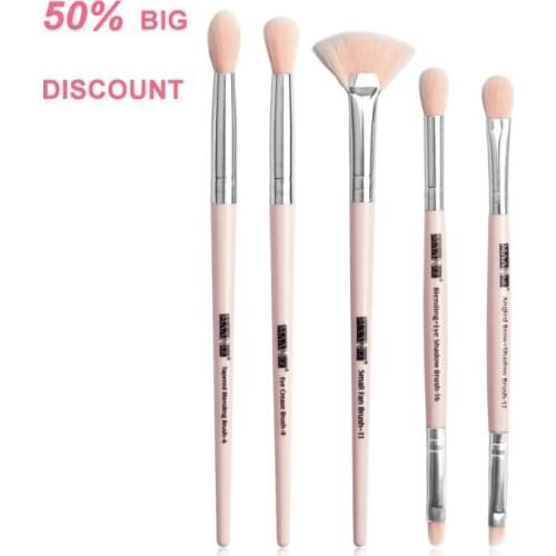 5pcs Fan Brush Smudge Brush Fine Cosmetic Easy to Use Eye Makeup Brush Kit Eyeshadow Brush