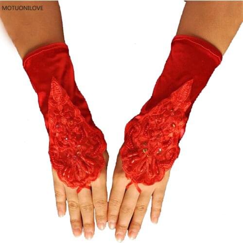 Short Wedding Gloves Beaded Fingerless Satin Lace Bridal Gloves Ivory Black Red Summer Sunscreen Driving Wholesale Free Shipping
