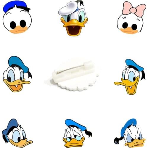 Disney Fashion Brooch Cute Animation Style Donald Duck Badge Enamel Pin Male Female Fashion Children Acrylic Pin Jewelry Gift