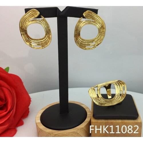 Yuminglai Classic Earrings Popular Earrings Sets for Women FHK11082