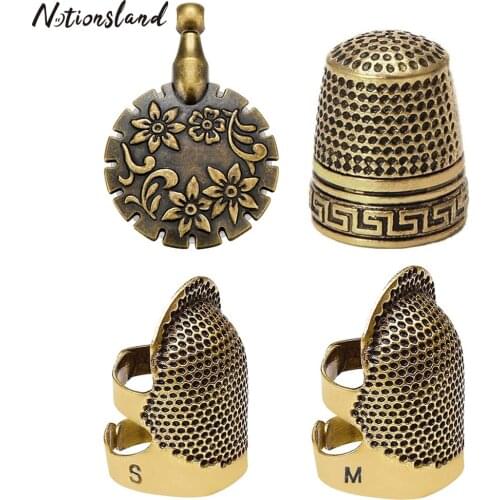 Yarn Cutter Pendants with 3pcs Metal Sewing Thimbles Adjustable Sewing Thimble Rings for DIY Needlework Sewing Tools Supplies