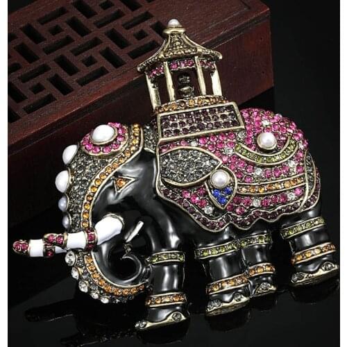 Thailand Elephant Pearl Brooch Pin For Women Brand Enamel Broches Collares women Hijab Accessories Vintage Bridal Brooch Pins