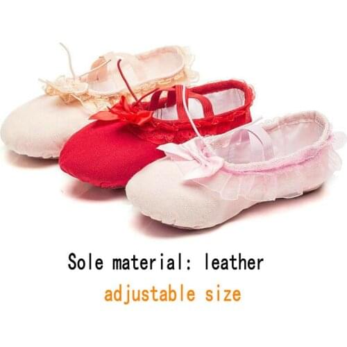 Childrens dance shoes, girls' ballet shoes, kindergarten baby, lace, bowknot, red practicing and dancing shoes