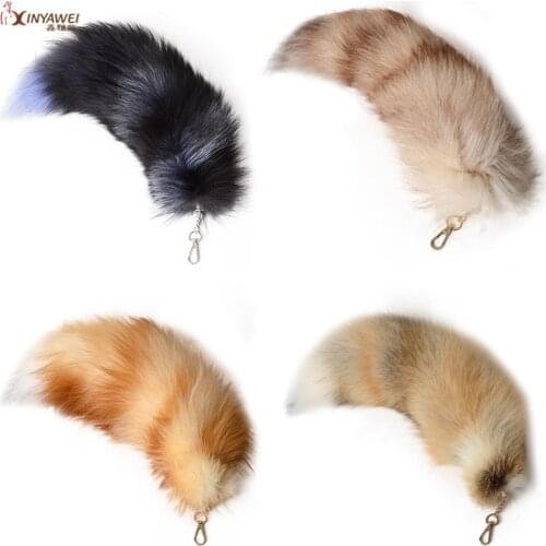 2019 New Fashion Fox Tail Keychain Fox Fur Keychain Hot Big Wolf Tail Fur Car Keychain Ladies Bag Pendants Etc