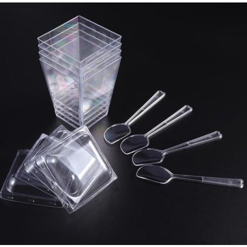 25 Sets 150ML Square Jelly Cup Lid Spoon Sets Mini Dessert Cups Mousse Cups Set for Cake Shop Restaurant Bar (Transparent)