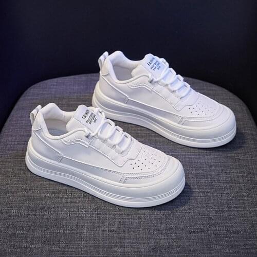 White Shoes Women 2021 Korean Round Toe Flat Running Shoes Womens Platform Sneakers Woman Vulcanize Shoes Women Trainers
