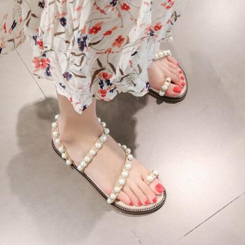 Women sandals 2019 new summer shoes Thong flat pearl sandals comfortable string bead slippers women casual sandals plus size