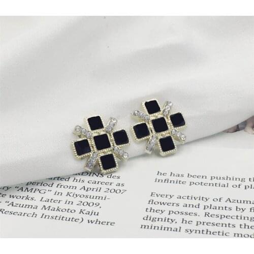 Female Retro Cross Stud Earrings Vintage Gold Color Wedding Jewelry Contracted Black Drops of oil Stone Earrings For Women