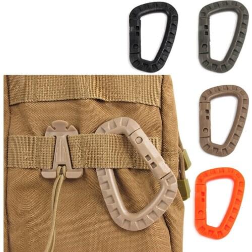 Medium Tactical Plastic D-Button Mountaineering Bag External Hanging Key d Button Climbing Outdoor Mountaineering Buckle Light