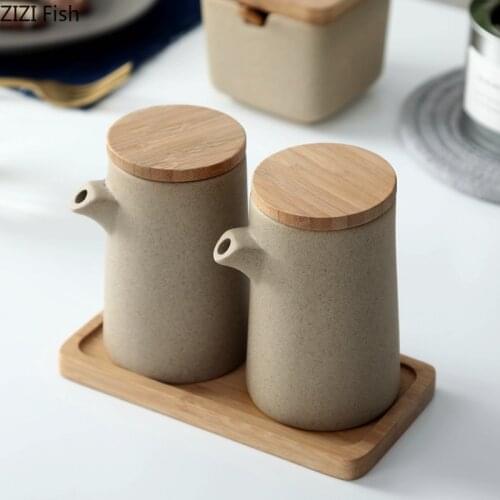Japanese Ceramic Condiment Bottles Oil Bottle 2-piece Set Home Kitchen Soy Sauce Bottle Vinegar Bottle Condiment Storage Tools