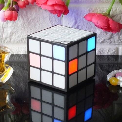 Desk-top Bluetooth-compatible Speaker Sound Bar400mAh Built-in Battery LED Light Music Wireless Soundtrack bass Sound