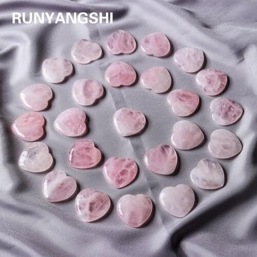 30x30x6mm Natural Pink Crystal Stone Heart Carvings Arts and Crafts Rose Quartz Love gem Flakes are used in jewelry making