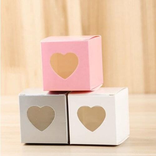 50pcs Love Heart Party Wedding Hollow Heart-shape Gift Candy Boxes Wedding Party Favor Candy Bags
