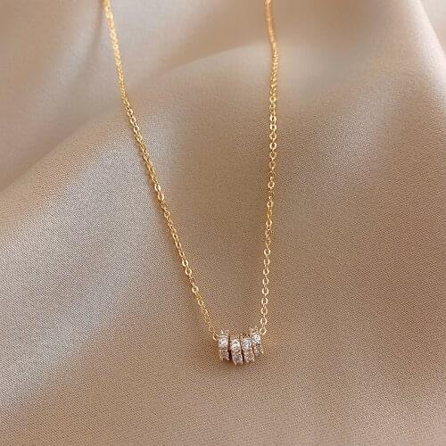 Korea Hot Selling Fashion Jewelry 14K Gold Plating Simple Round Pendant Necklace Elegant Sexy Women Clavicle Necklace