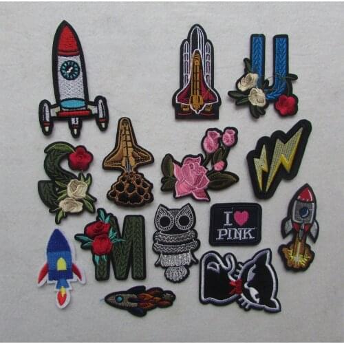 Hot Style heart Patches For Clothing Iron On Embroidered Appliques DIY Apparel Accessories Patches For Clothing Fabric Badges
