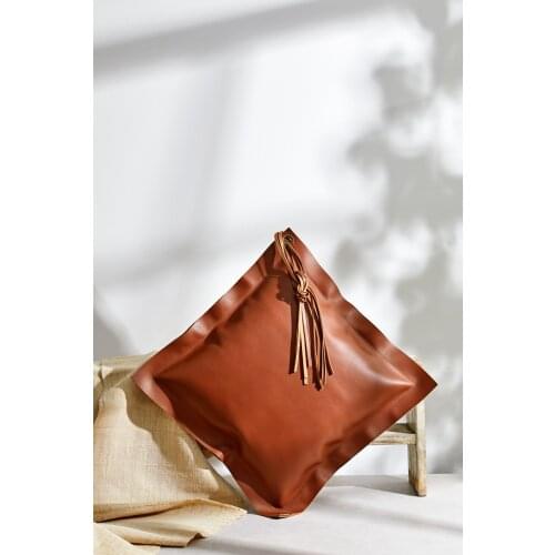 Unique Handmade Brown Coloured Decorative % 100 Genuine Leather Square Cushion %100 Leather for Interior Decoration use