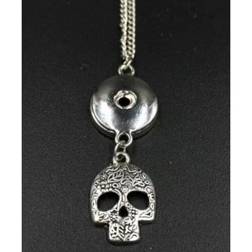 5PCS/Lot Sugar skull Necklaces &Pendants skull 18mm Snap Button Pendant Necklace Link Chain Necklace Statement Jewelry