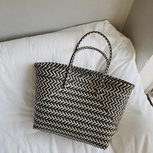Womens Handbag Plastic Woven Summer High-Capacity Beach Bag Female Tote Bags Bohemia Large Ladies Shopping Basket