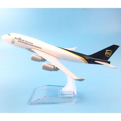 16CM AIRLINES UPS BOEING 747 AIRCRAFT MODEL MODEL PLANE SIMULATION 16 ALLOY CHRISTMAS TOYS GIFT KIDS