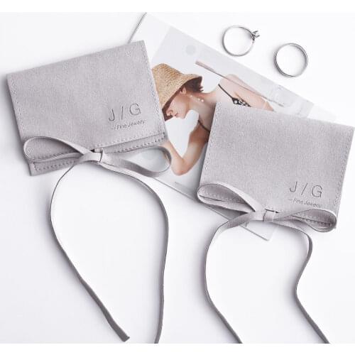 50pcs 6x8 8x8 8x10cm Grey Microfiber Pouches Custom Suede Envelope Flap Pouch Jewlery Earrings Necklace Bracelet Ring Small Bags
